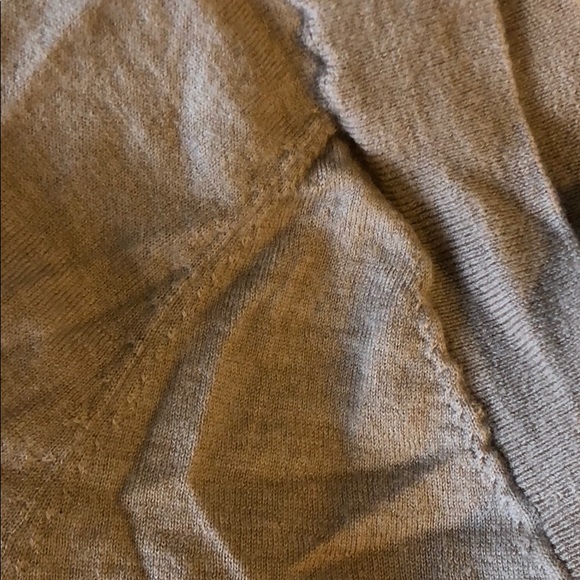 Anthropologie 3/4 sleeve v neck v back sweater - Picture 3 of 3